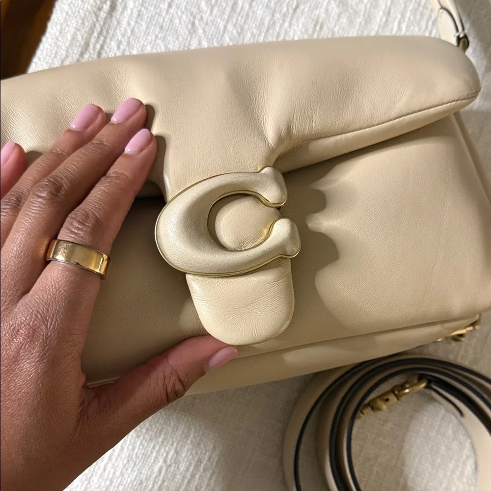 Coach Pillow Tabby 26 Shoulder Bag - Picture 7 of 9